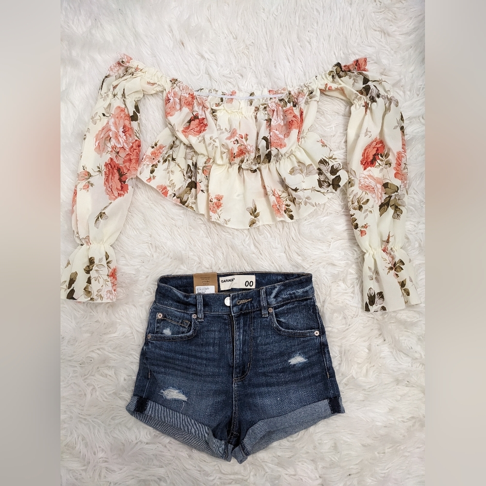 Garage Distressed Jean Shorts New With Tags - Picture 3 of 3